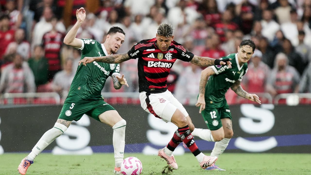Rivais se manifestam após final da Libertadores: Futebol é cruel, acabou!