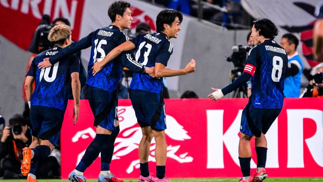 Trio japonês algoz da Seleção atua na Europa e tem valor 'modesto