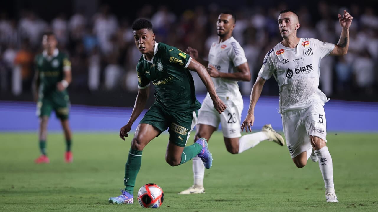 CBF define detalhes do clássico atrasado entre Santos e Palmeiras pelo Brasileirão