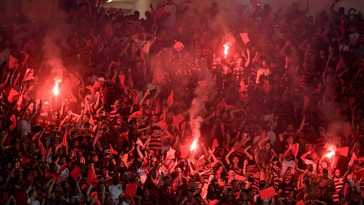 Flamengo é multado após atitude de sua torcida em partida da Libertadores