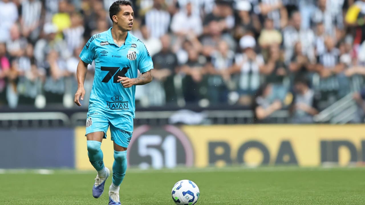 Igor Vinícius projeta sequência do Santos no Brasileirão: 'Encarar cada duelo como final'