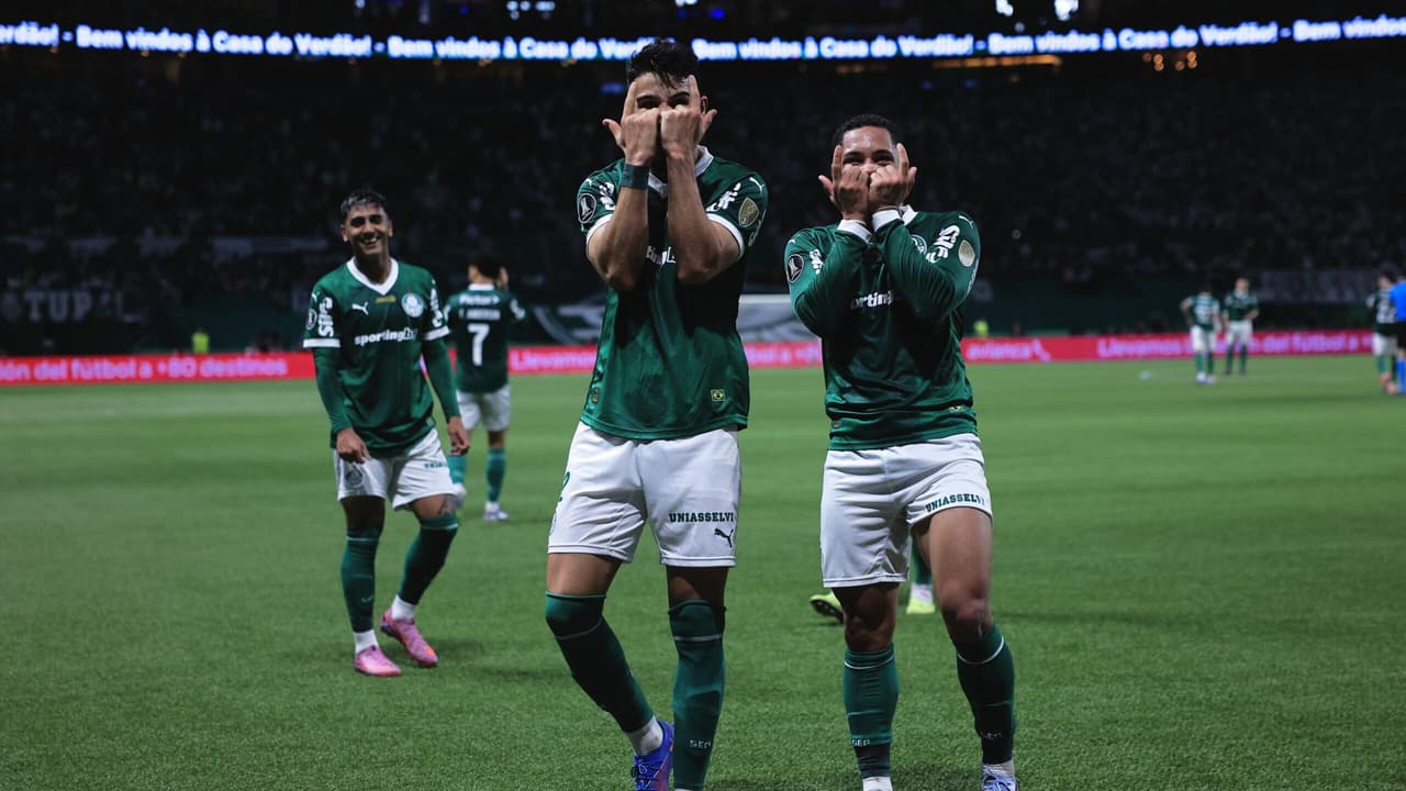Palmeiras terá artilheiro ao lado de Messi e vê uruguaio brilhar na Data Fifa