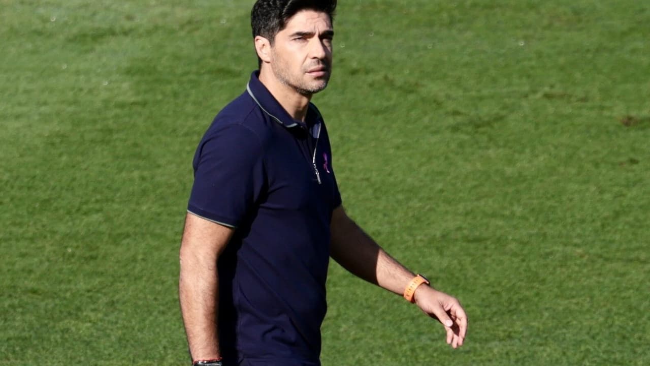 Jornalista aponta falha de Abel Ferreira e critica atitude no Palmeiras