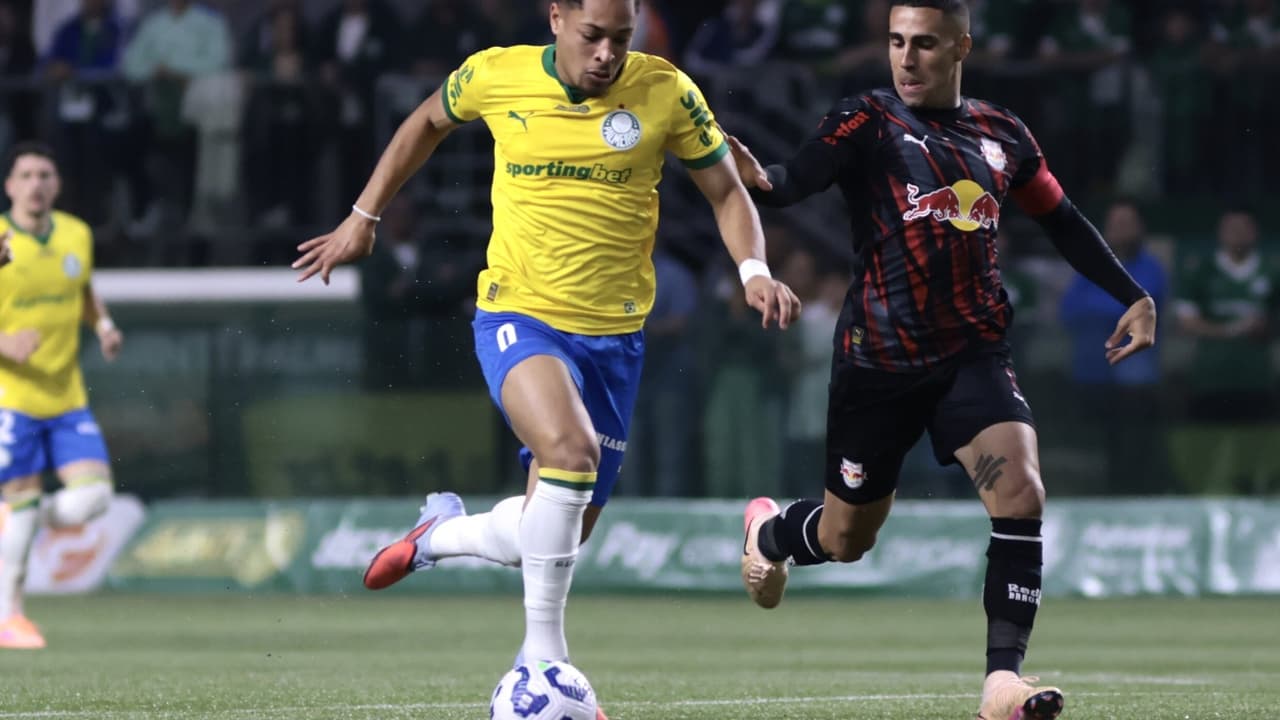 Reação do Palmeiras no confronto contra o RB Bragantino gera discussão entre torcedores