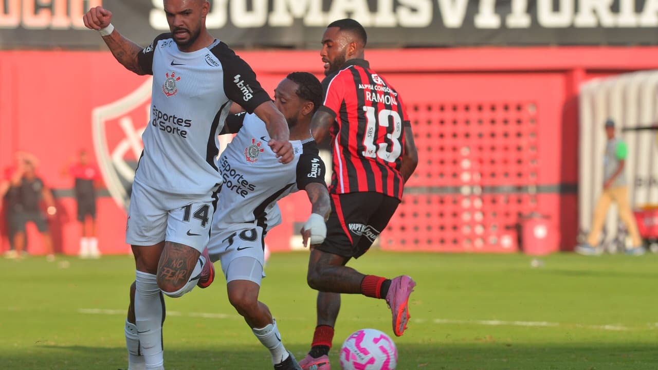 Corinthians perde três jogadores e campo desfalcado promete desafio difícil contra o Grêmio