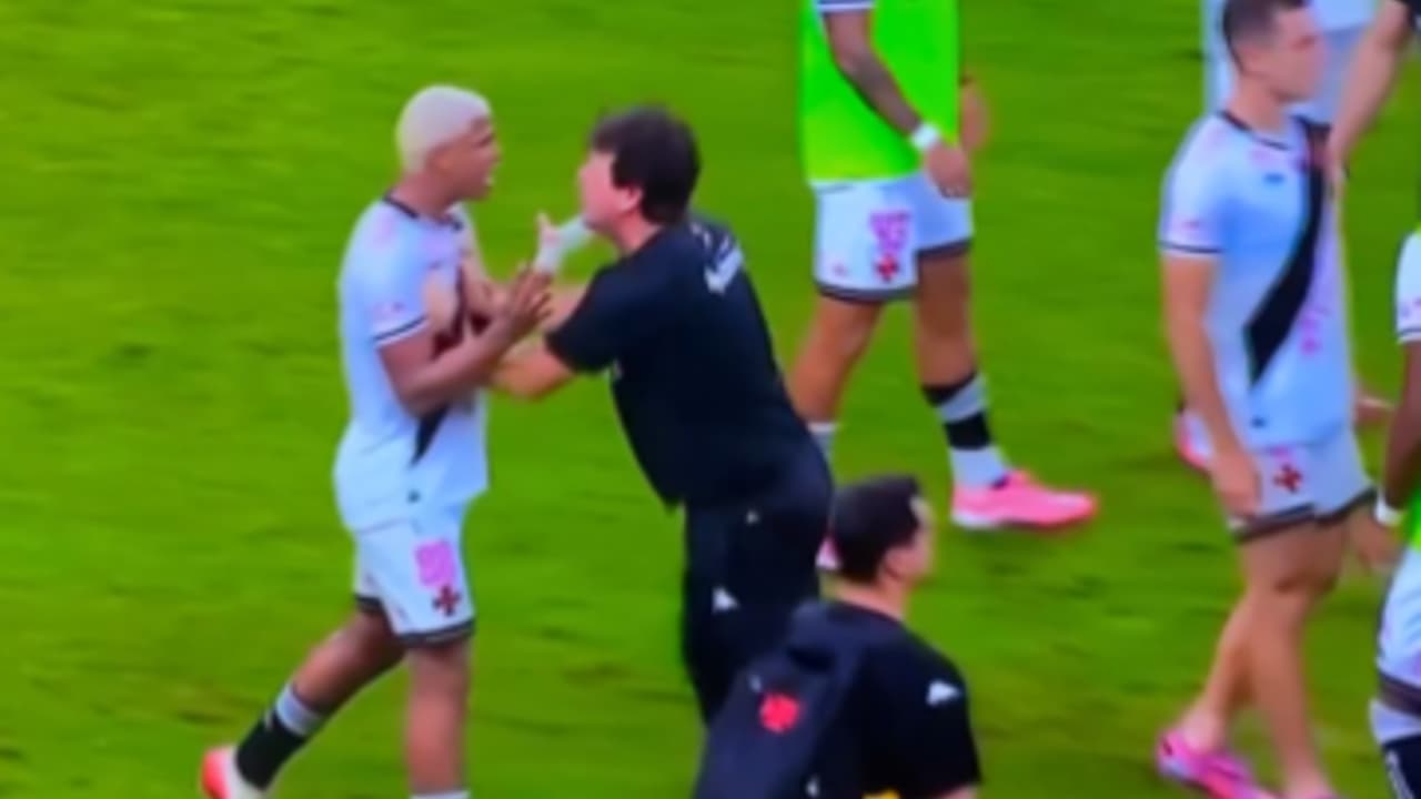 Viraliza vídeo de Diniz perdendo a cabeça com jogadores do Vasco