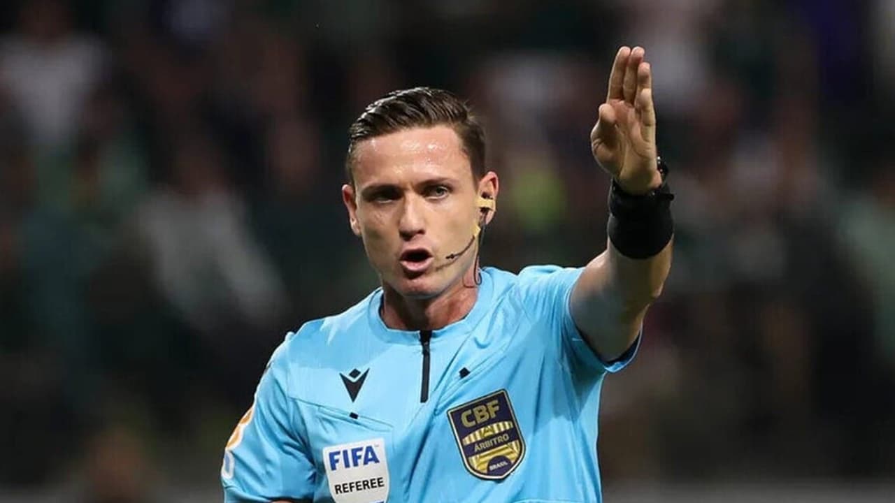 Decisão polêmica de Ramon Abatti revolta torcedores no clássico São Paulo e Palmeiras