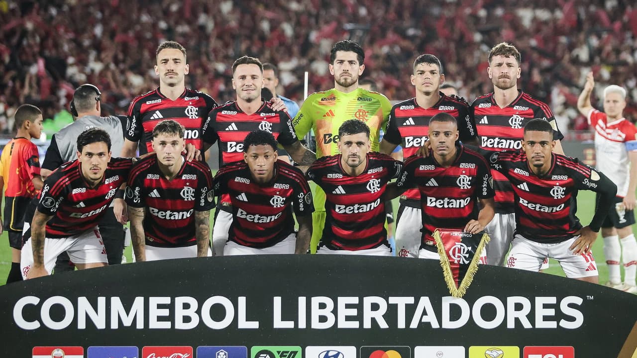 Flamengo e Racing em campo: Adryan, cria rubro-negra, provoca na prévia do confronto decisivo