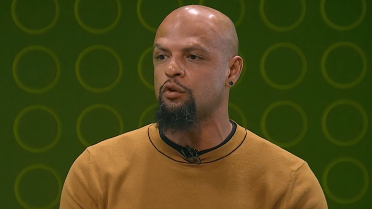 Felipe Melo defende jogador do Flamengo e elogia: Desempenho muito acima da média