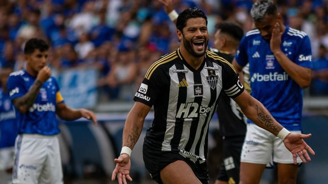 Hulk pode ser titular e tem trunfo contra rival pelo Atlético