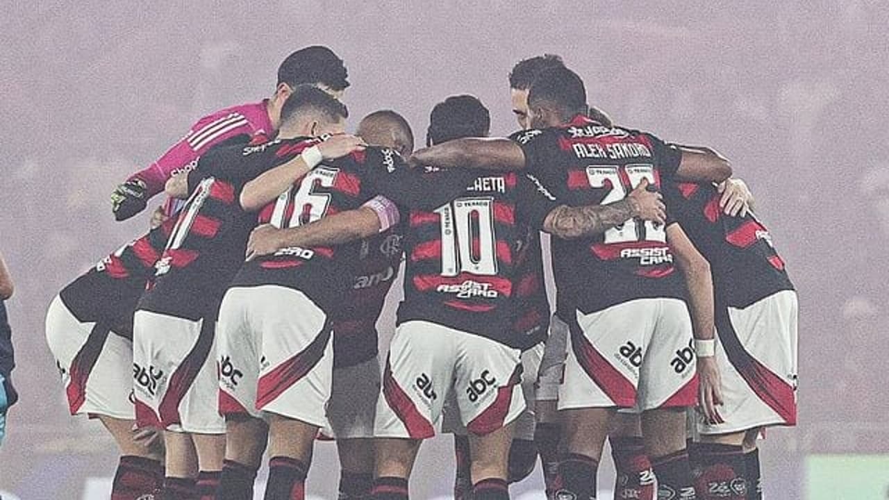 Crítica de jornalista acende debate sobre atuação de jogador do Flamengo
