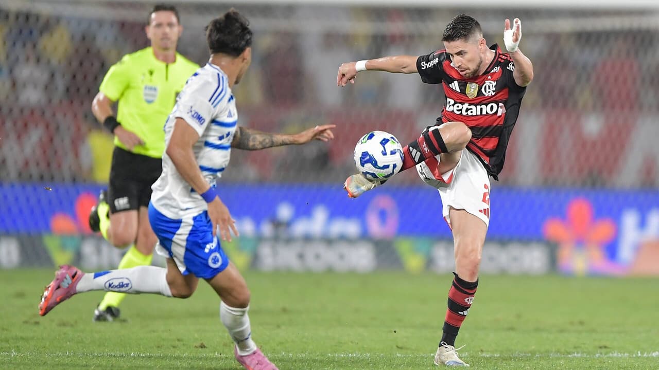 Jorginho critica falhas do Flamengo na derrota para o Cruzeiro: Não pode