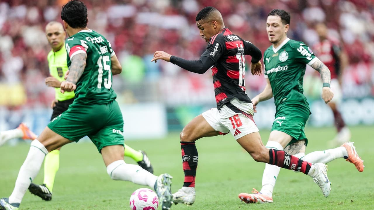 Final da Libertadores entre Palmeiras e Flamengo pode redefinir luta pelo título brasileiro