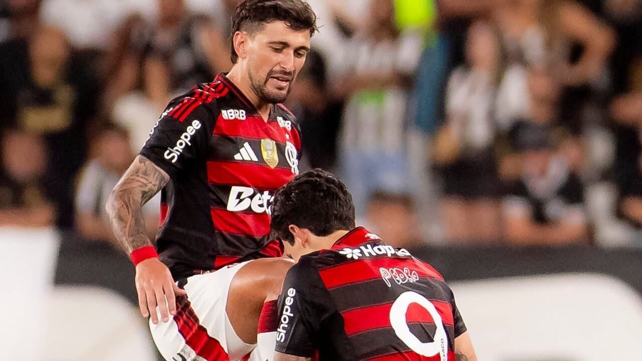 Flamengo se destaca em valorização de jogadores em comparação ao Palmeiras