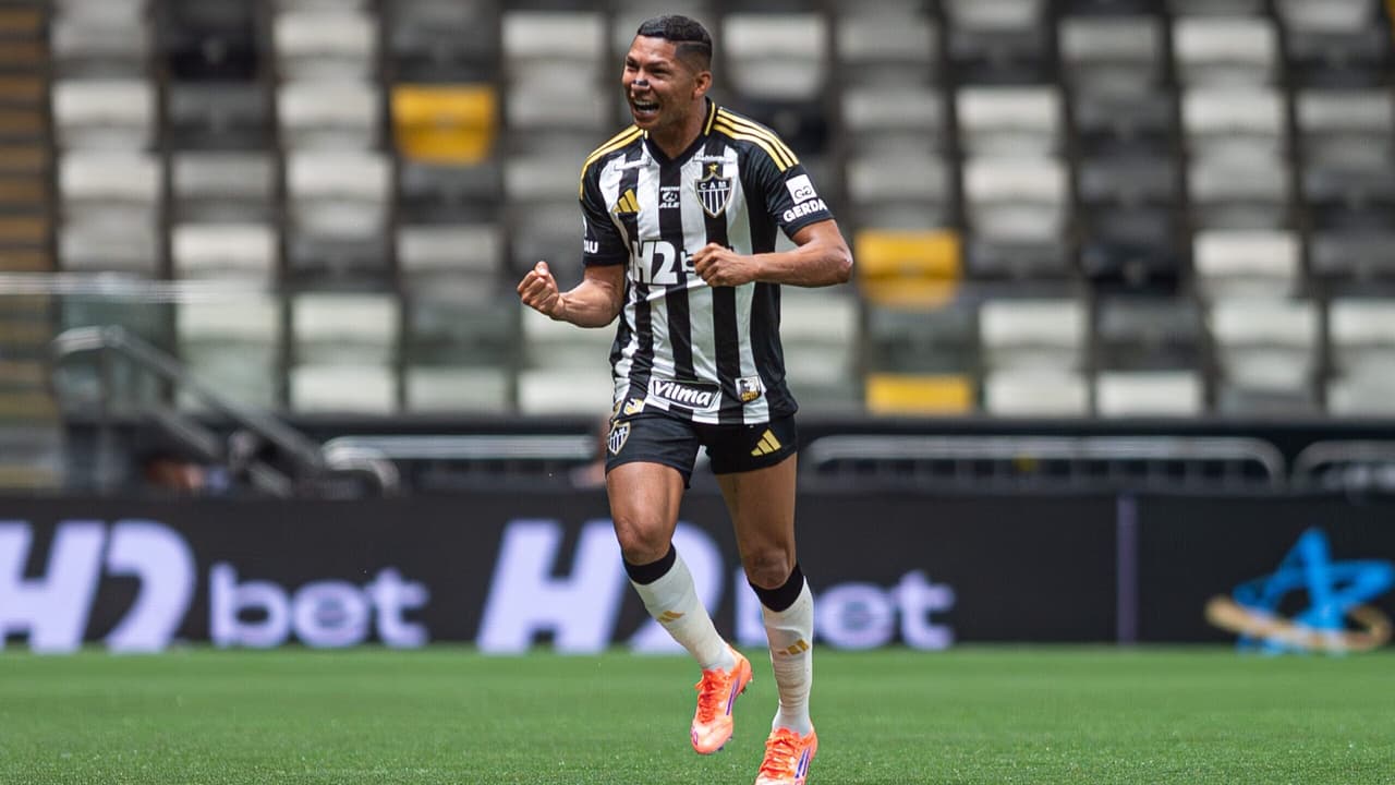 Rony comemora fim de jejum pelo Atlético-MG