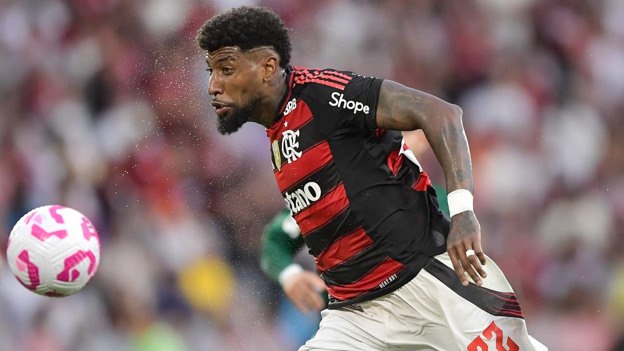 Emerson Royal destaca intensidade da partida e elogia desempenho do Flamengo