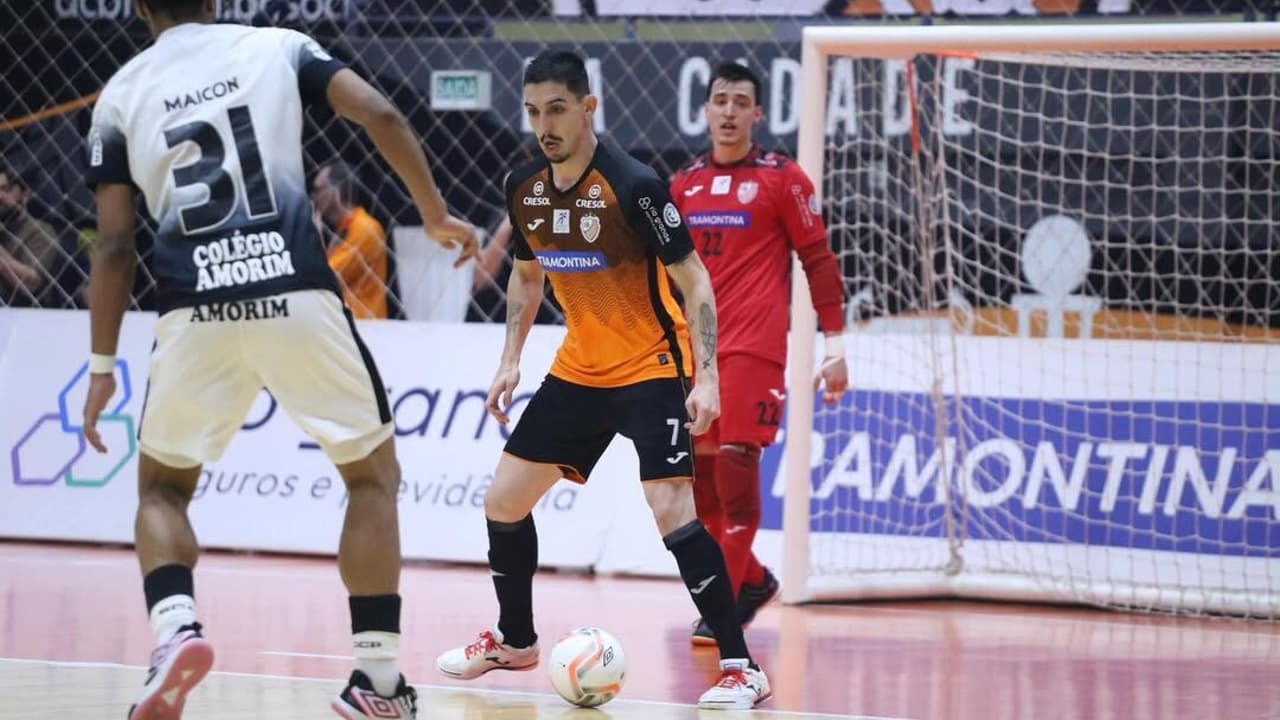 Corinthians e Carlos Barbosa empatam no primeiro jogo das oitavas de final