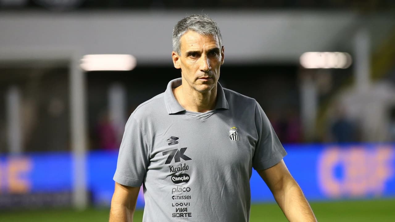 Vojvoda destaca 'melhor partida' no Santos contra Corinthians: 'Evolução'