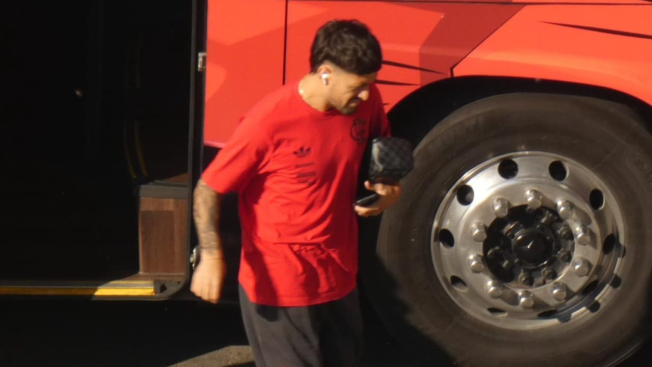 Arrascaeta enfrenta tentativa de assalto após partida entre Flamengo e Palmeiras