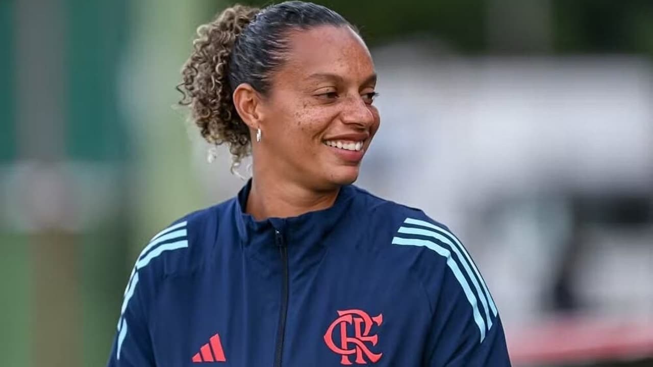Flamengo reconsidera investimentos no futebol feminino após saída de Rosane e Cristiane