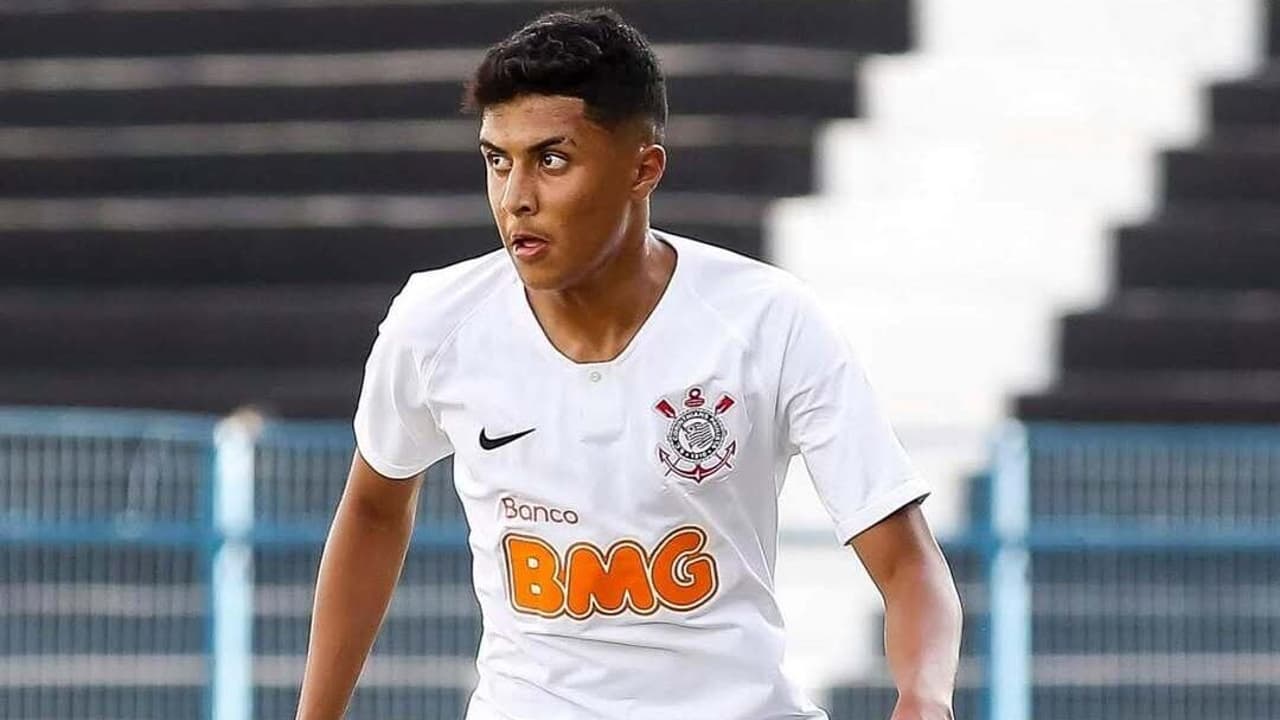 Corinthians enfrenta condenação milionária e terá que pagar ex-jogador da base; entenda o caso