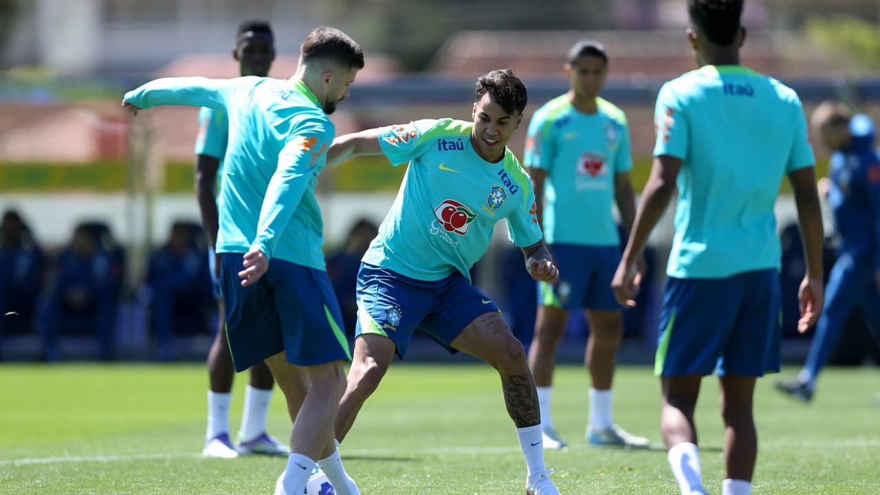 Jogador convocado por Ancelotti revela desejo em atuar pelo Fluminense