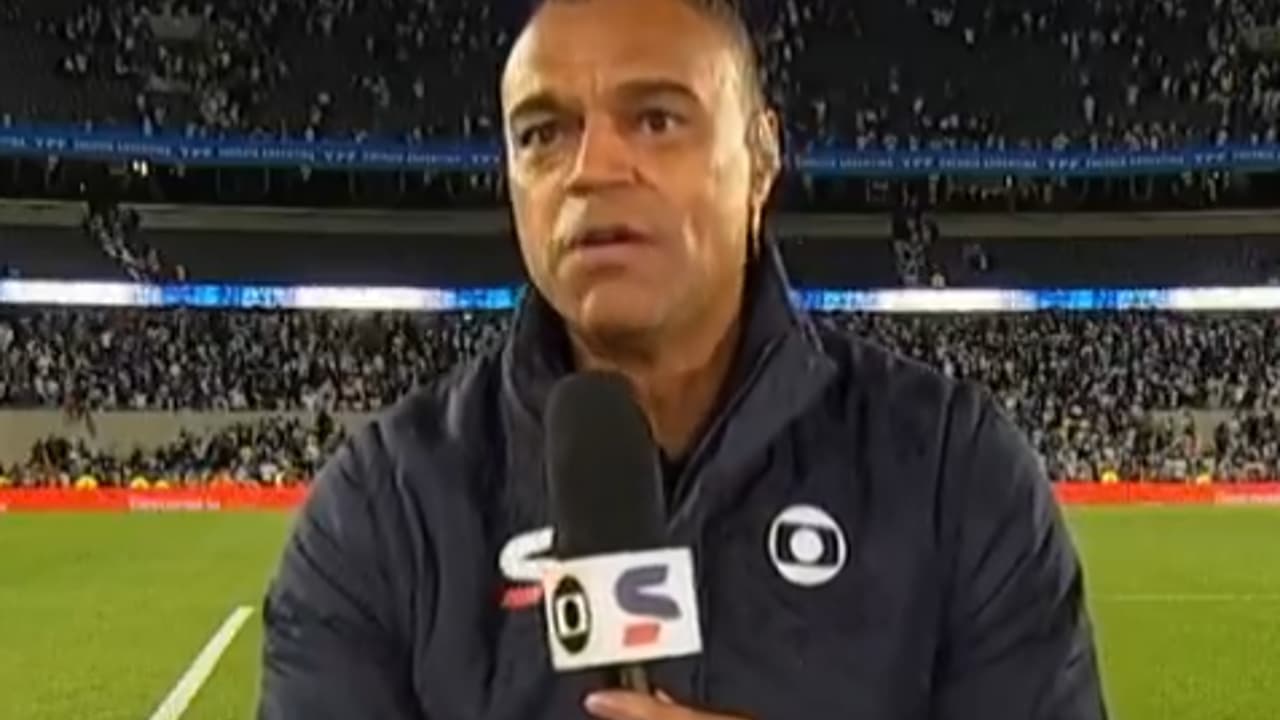 Ex-Palmeiras analisa diferenças entre escalações de Abel Ferreira e Filipe Luís