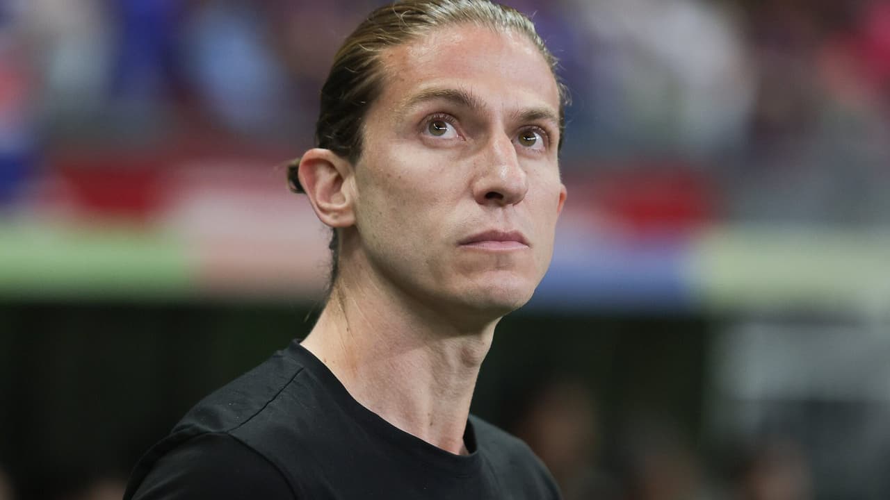 Torcedores questionam a escalação do Flamengo contra o Racing: Meritocracia em xeque