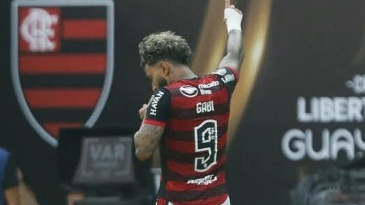Em dia de Libertadores, Gabigol recorda conquista com Flamengo