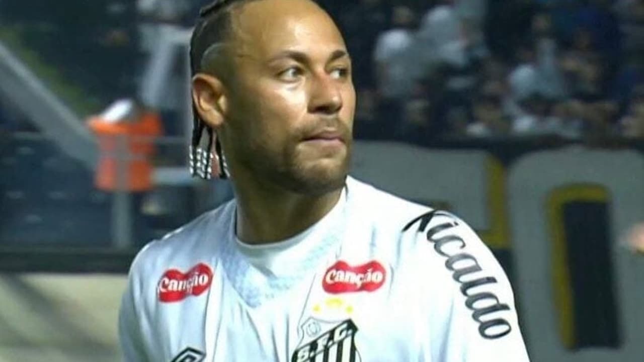 Neymar se recusa a receber ex-companheiro e causa climão na Globo ao vivo