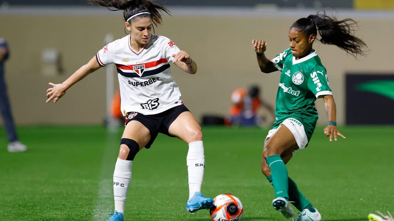 CBF confirma estádios de Palmeiras e São Paulo para semifinal da Copa do Brasil Feminina, expectativa nas alturas!