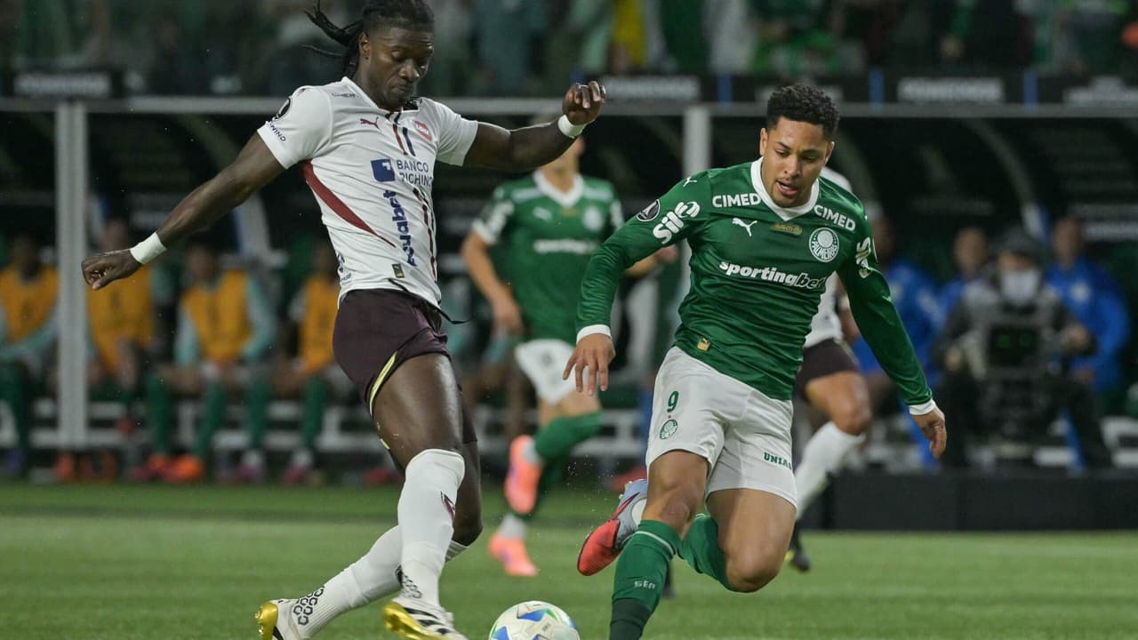 LDU critica árbitro e aponta decisões polêmicas em Palmeiras x LDU que 