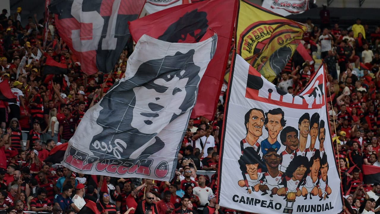 Jornal europeu destaca jogador do Flamengo: Desmantelou o Palmeiras em frangalhos