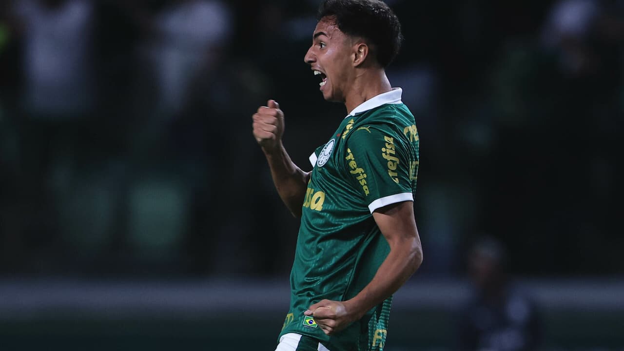 Joia do Palmeiras supera Lamine Yamal e se destaca entre os cinco melhores da Espanha