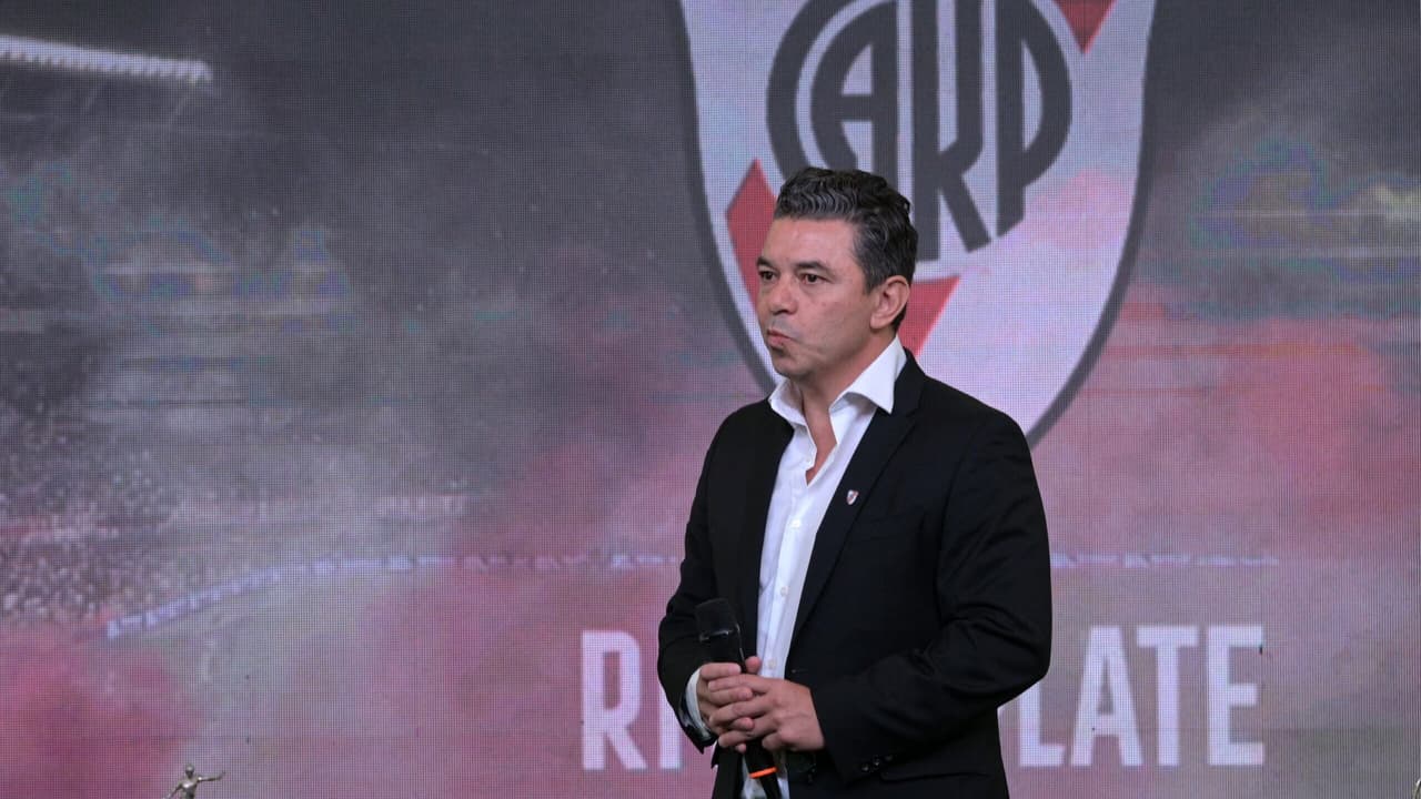 Flamengo mira reforços: alvo do River Plate figura entre oito jogadores na barca do clube argentino