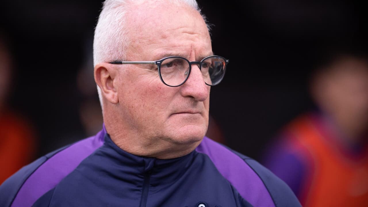 Presidente do Corinthians reage ao futuro de Dorival, mas mantém mistério sobre permanência do treinador