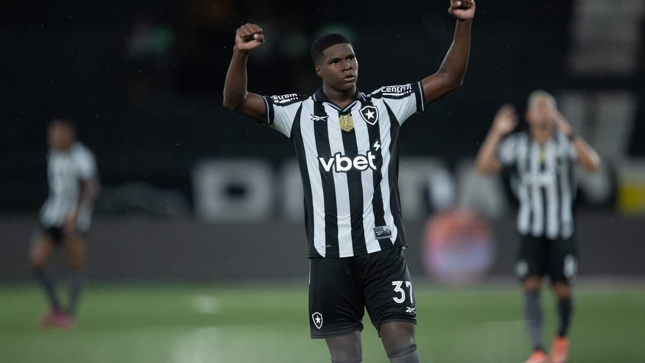 Jornal internacional repercute atuação de Kadir, do Botafogo: 'Ao resgate'