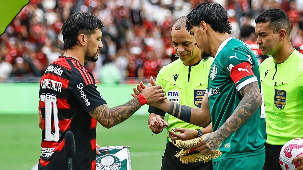 Jornalistas escolhem time ideal para a final da Libertadores entre Palmeiras e Flamengo, gera polêmica nos bastidores