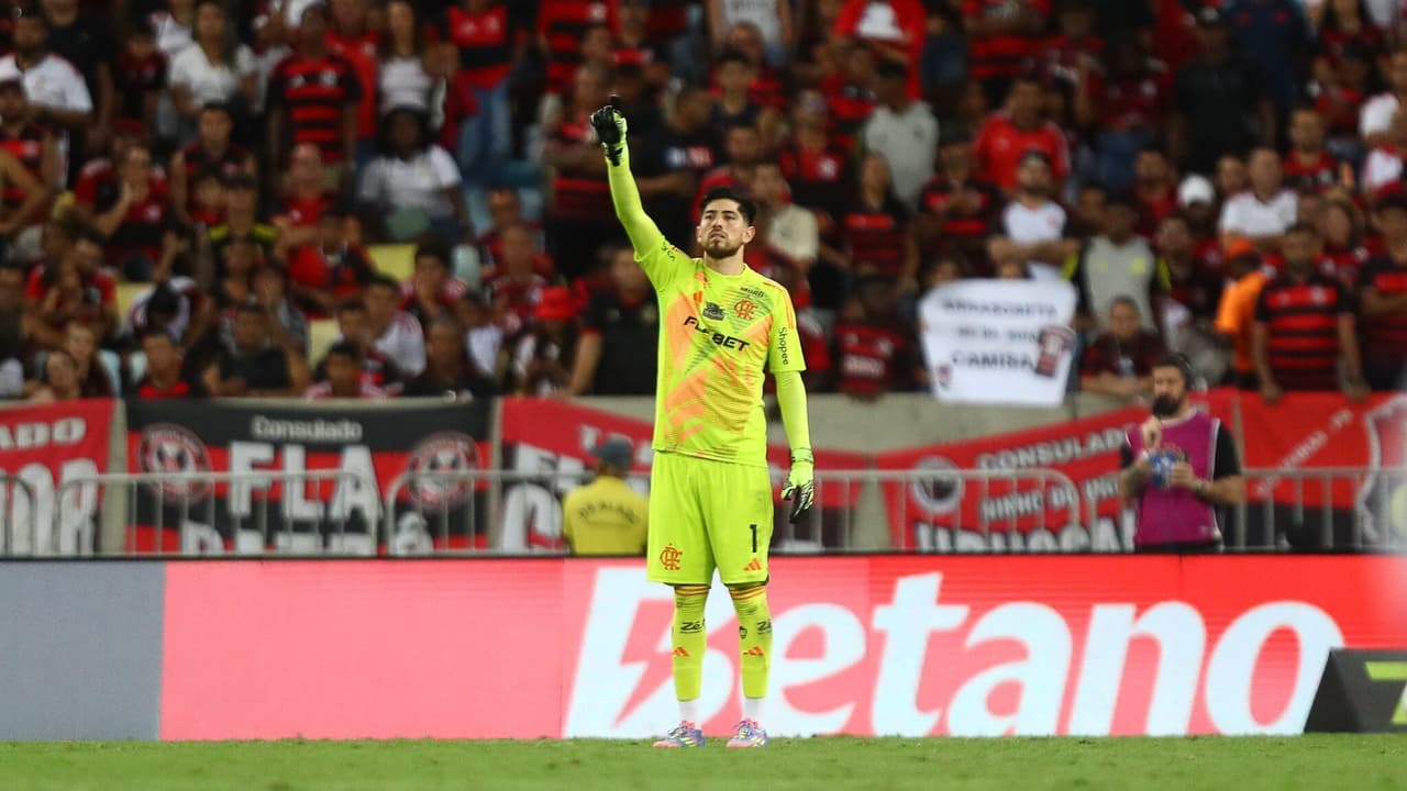 Falha crucial de Rossi em Fla-Flu gera revolta entre torcedores: Quando vai entender?
