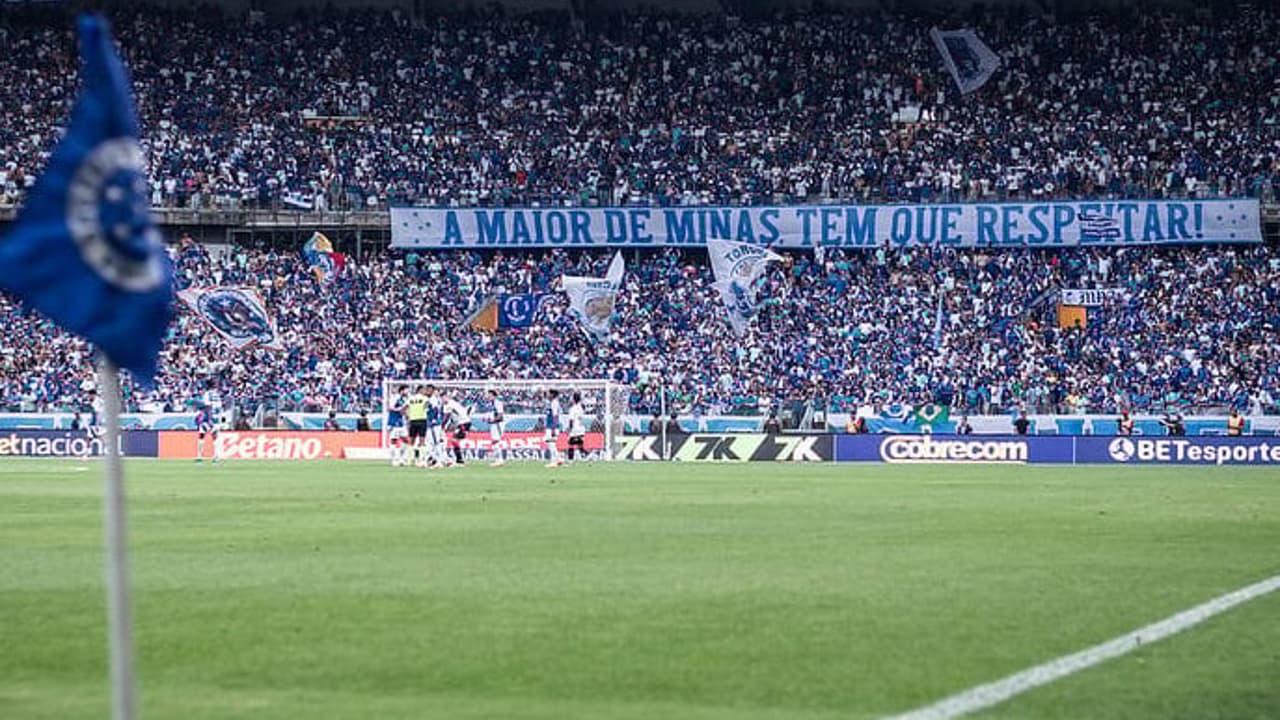 Cruzeiro revela dados iniciais sobre venda de ingressos para duelo decisivo com o Corinthians