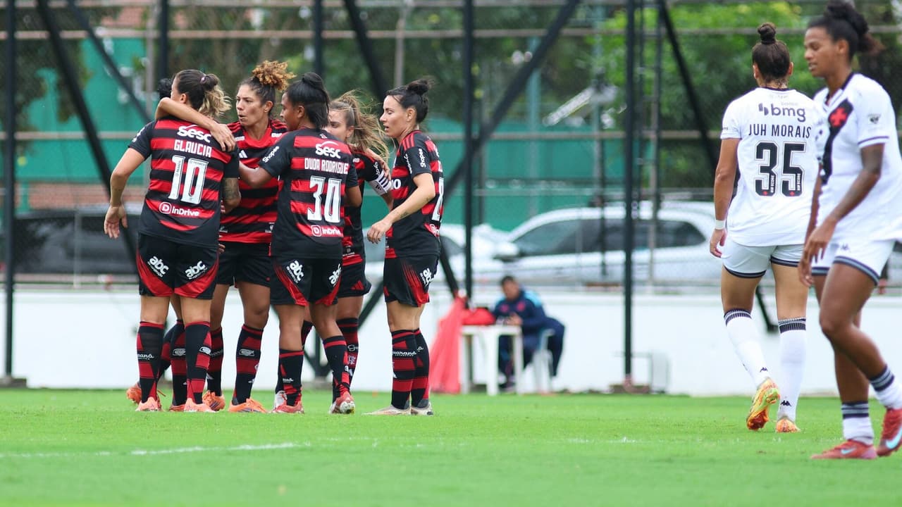 Cristiane brilha, Flamengo desafia o Vasco e sela vaga na final do Carioca Feminino 2025