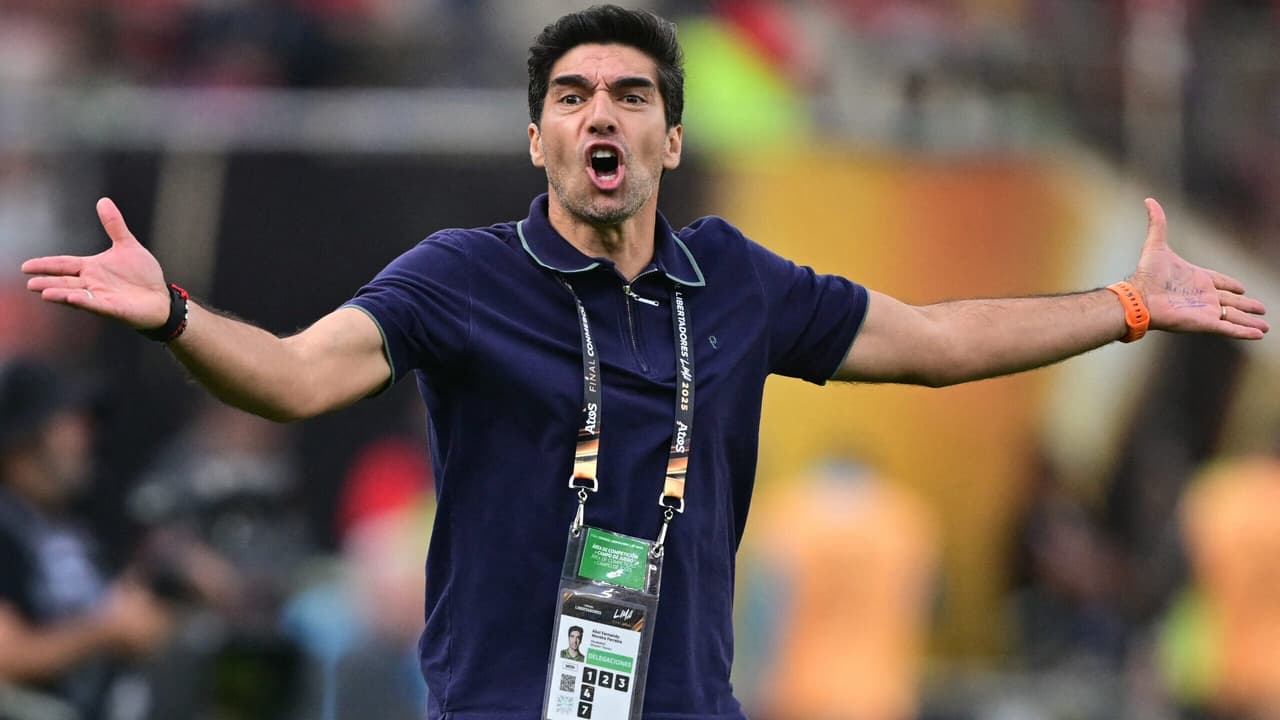 Abel admite nervosismo excessivo do Palmeiras e destaca experiência como diferencial em jogo