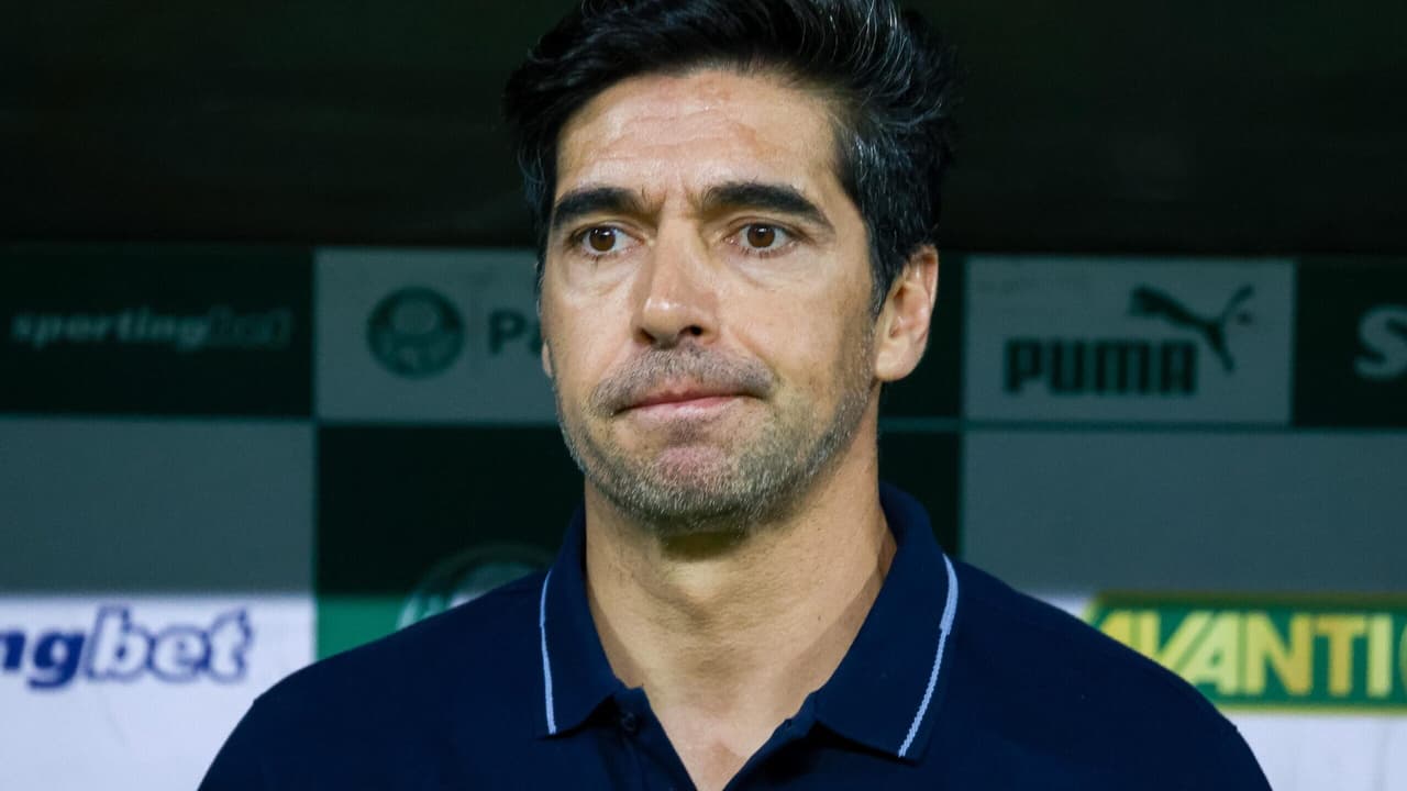 Abel Ferreira provoca polêmica: decisão em Palmeiras x Fluminense gera debates acalorados nos bastidores