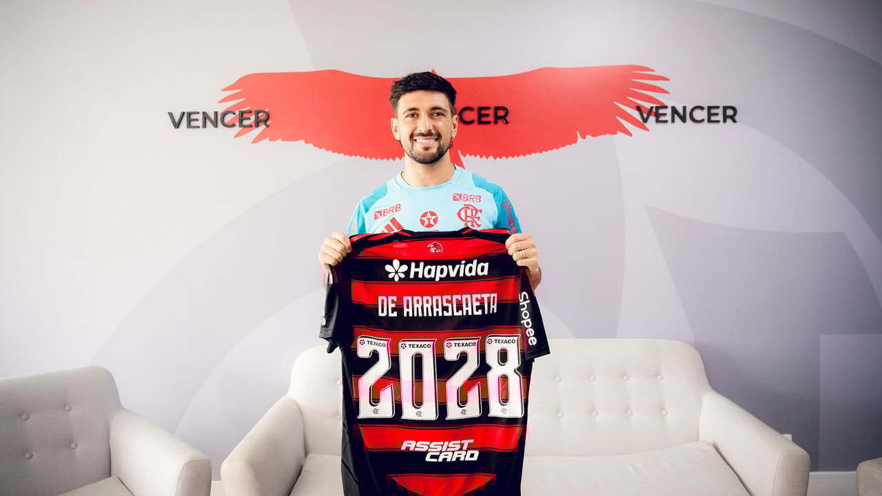 Flamengo confirma renovação de contrato com Arrascaeta e sela futuro do craque até 2026