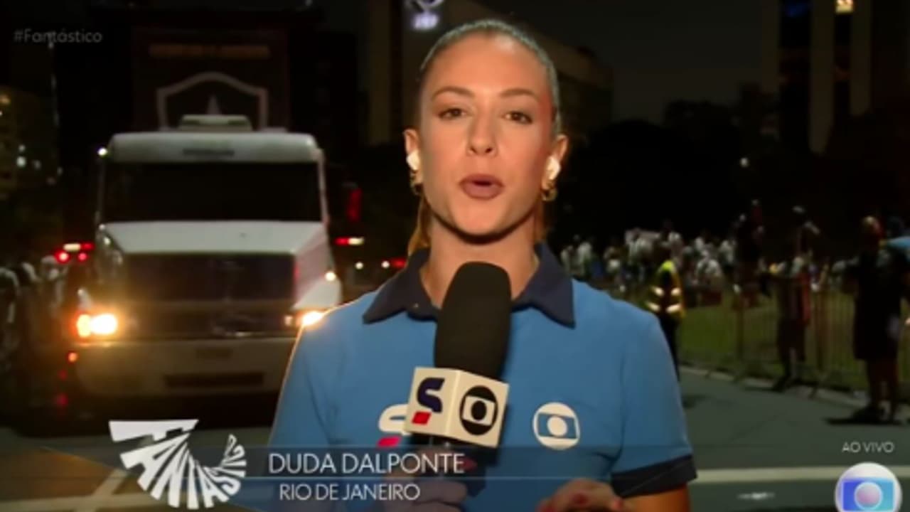 Repórter da Globo se pronuncia após agressão entre torcedores: É muito triste ver isso
