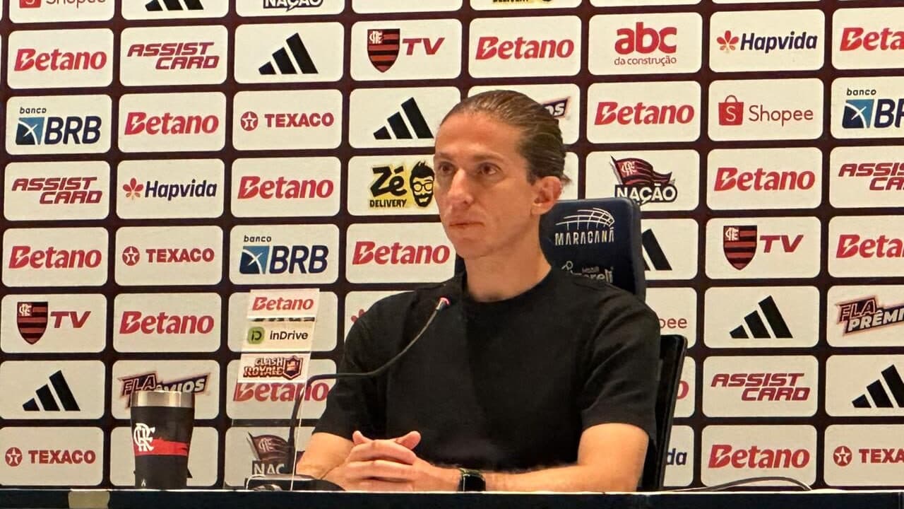 Filipe Luís destaca impacto da mudança de estádio em Flamengo x São Paulo: Faz diferença