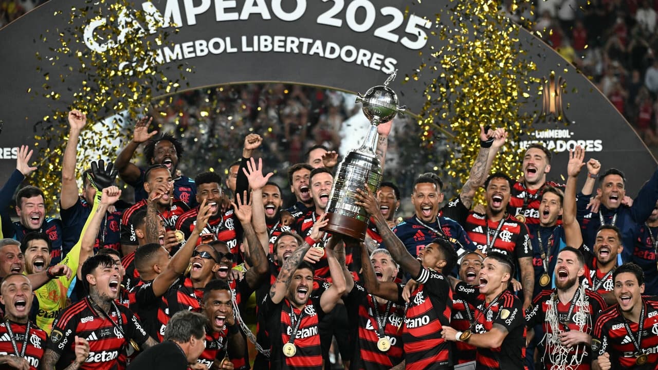 Flamengo conquista título inédito e empolga torcida: tetra em jogo decidido por emoção e garra