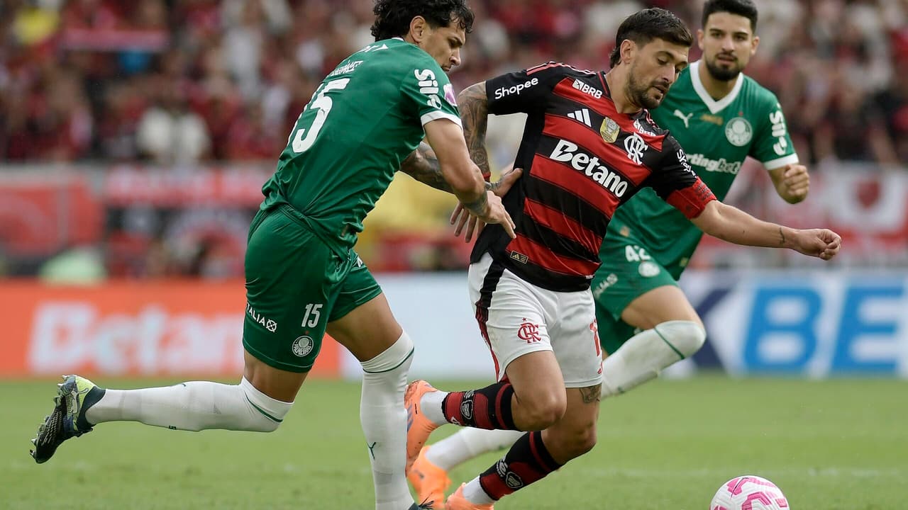 Palmeiras e Flamengo: a rivalidade intensa e as lições das finais de Libertadores em quatro anos