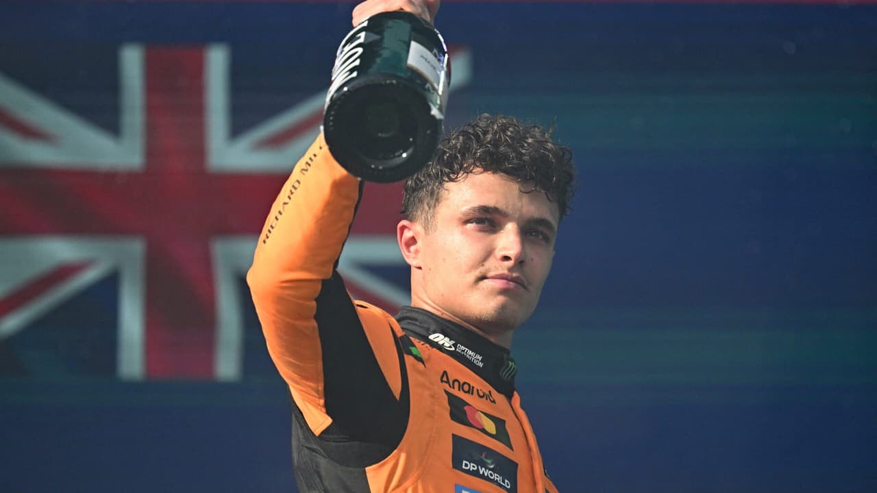 Palmeiras se une a Lando Norris, campeão do GP do Brasil, em ação promocional impactante