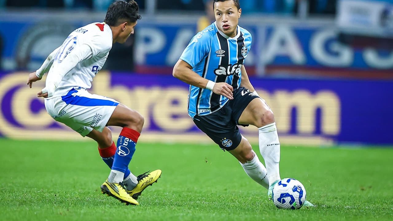 Marlon está liberado para defender o Grêmio contra o Cruzeiro